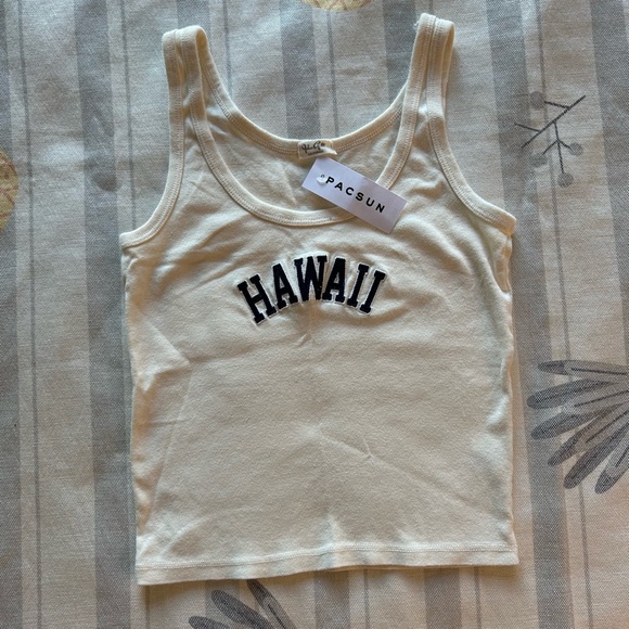 Brandy Melville Tops - Brandy Melville Hawaii Tank Top